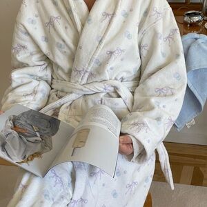 Djerf Avenue Bubble Bliss Robe